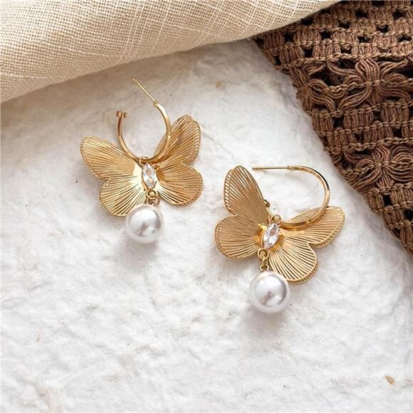 Vintage Gold Butterfly Dangle Earrings – Pearl Accent Alloy Statement Jewelry - Picture 3 of 5